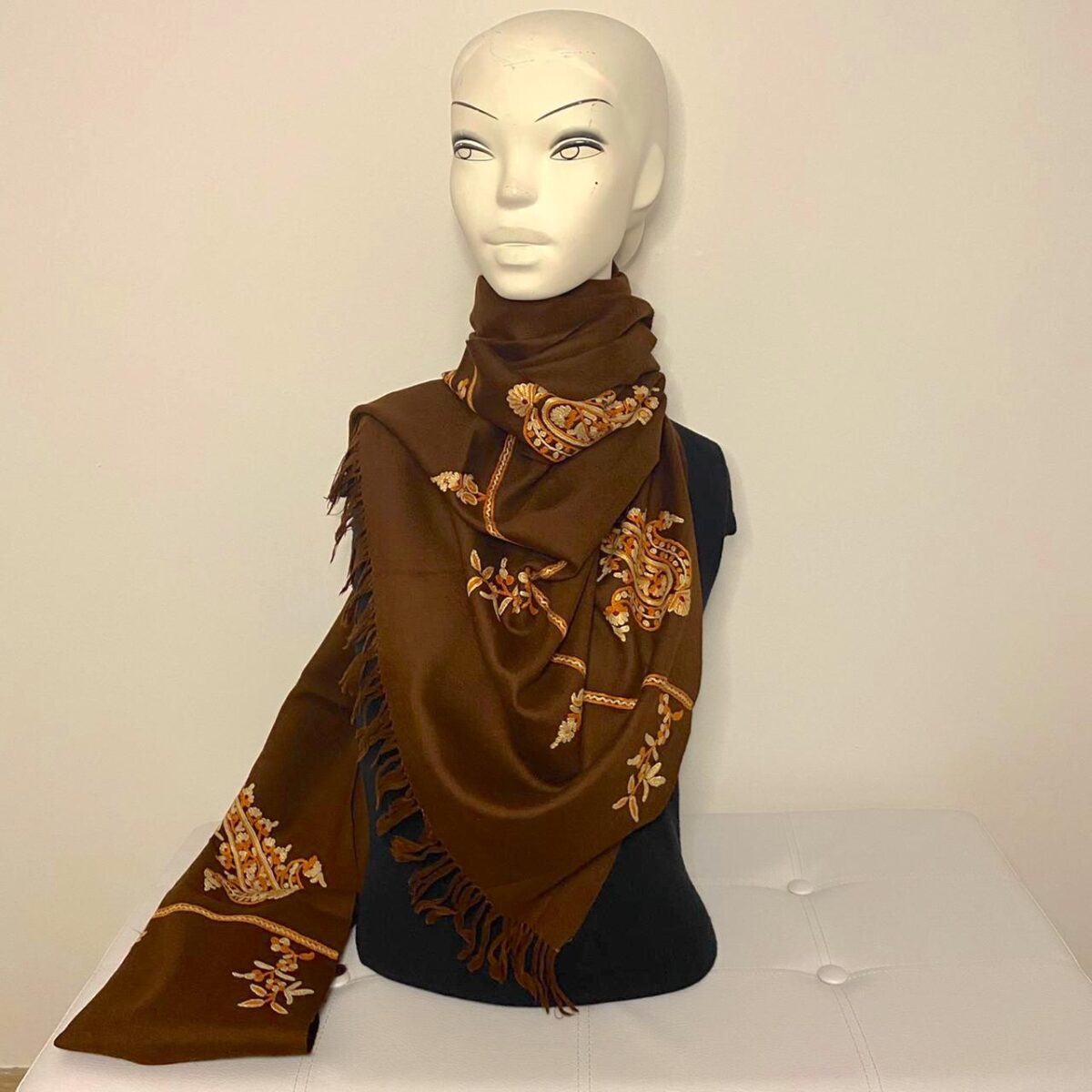 Abani Wool Shawl - Labonie - The Essence of Elegance