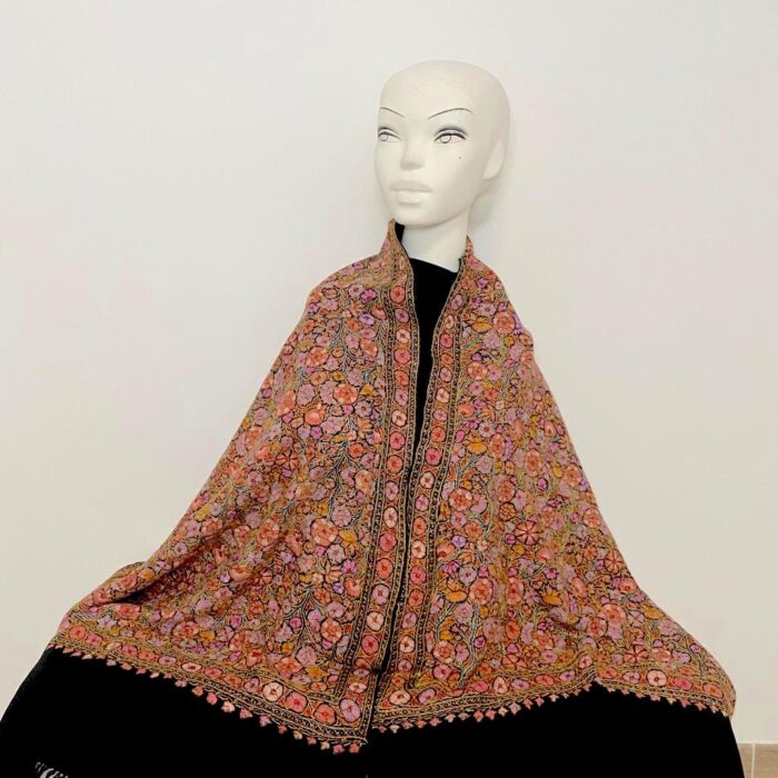 Aeris black wool shawl